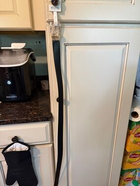 Michael Kors Black Leather Women's Belt with gold Buckle reversible